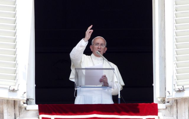 Σε κακούργημα μετατρέπει τη σεξουαλική κακοποίηση ανηλίκων ο Πάπας